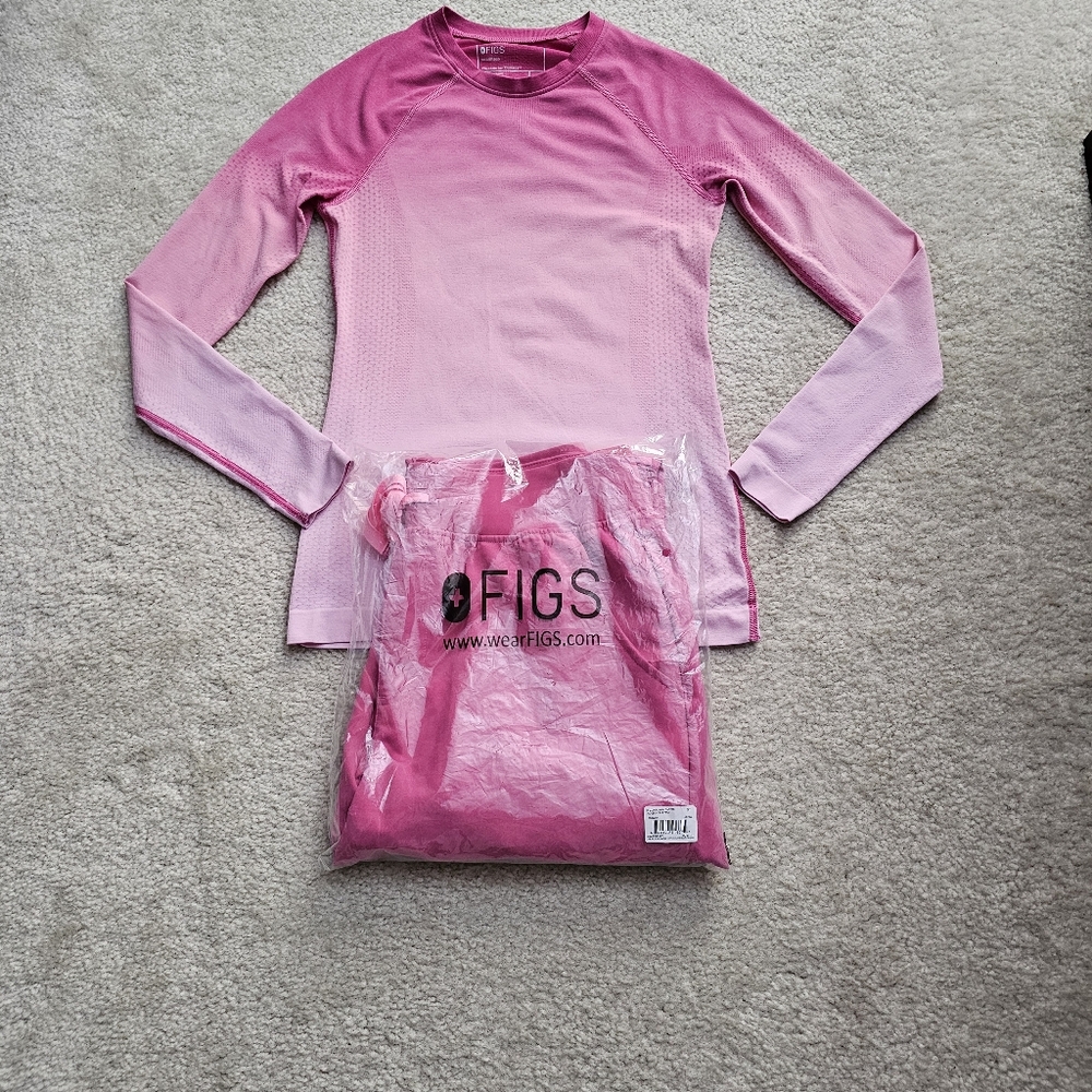 Figs F'ing Pink Scrub Set - Picture 1 of 5